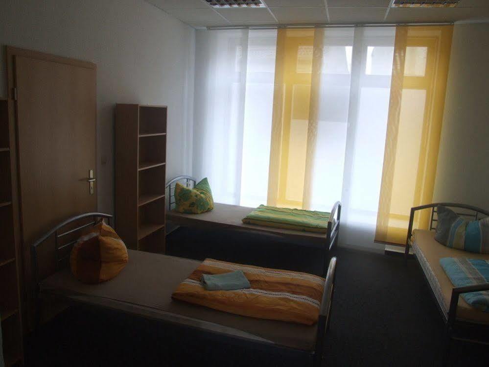 Hostel Vorharz Ашерслебен Экстерьер фото